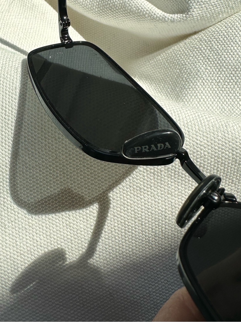 Prada rectangular sunglasses - Picture 7 of 8
